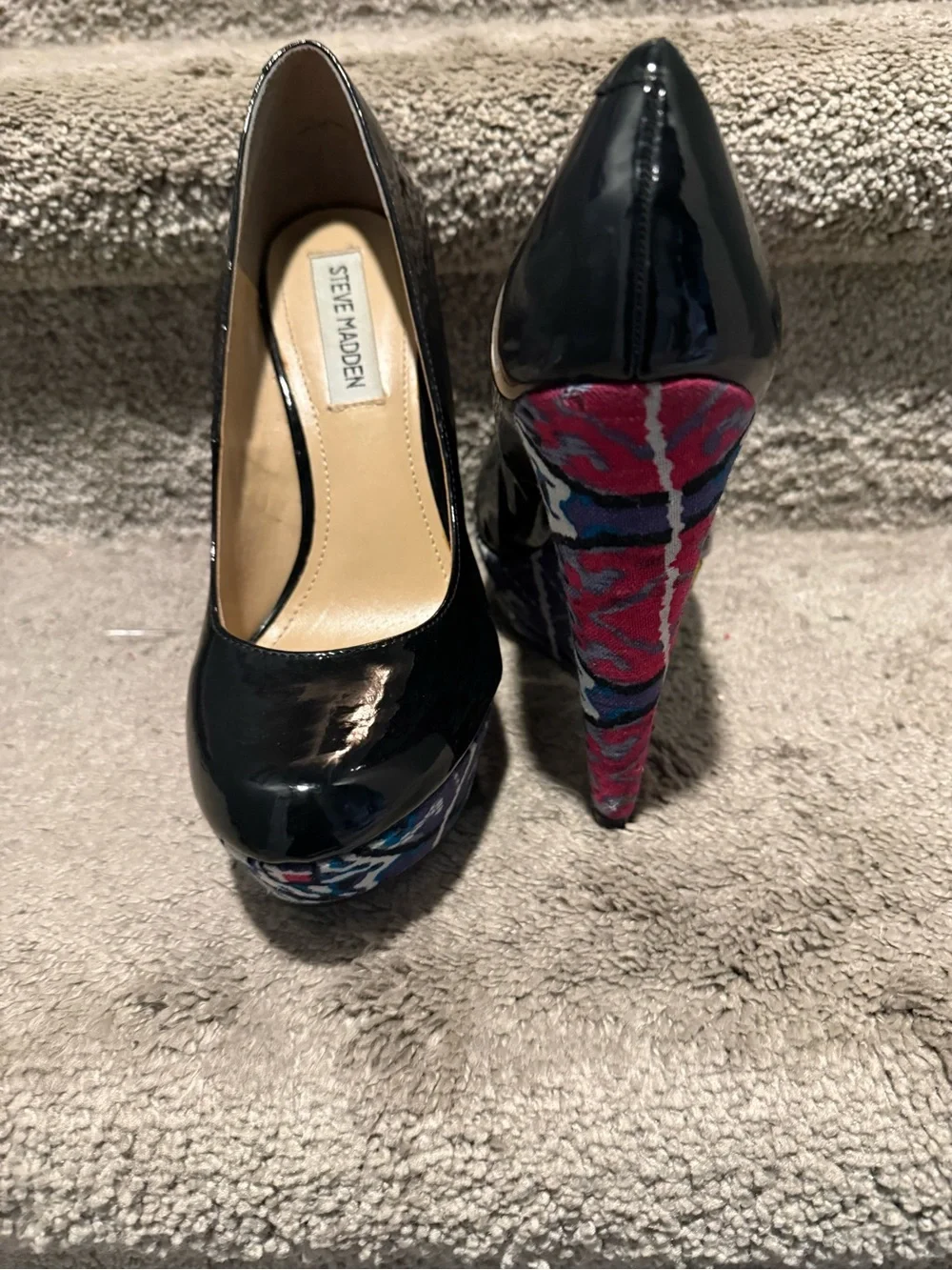 Steve Madden Black Patent Platform Pumps with Multicolor Printed Toe